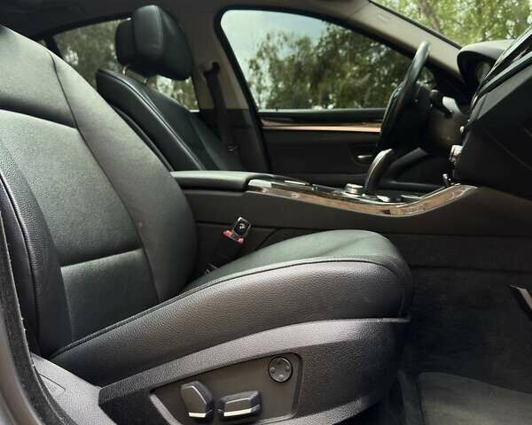 Серый БМВ 5 Серия, объемом двигателя 2 л и пробегом 265 тыс. км за 12299 $, фото 30 на Automoto.ua