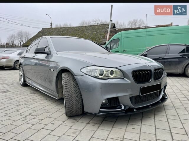 Серый БМВ 5 Серия, объемом двигателя 3 л и пробегом 307 тыс. км за 18500 $, фото 3 на Automoto.ua