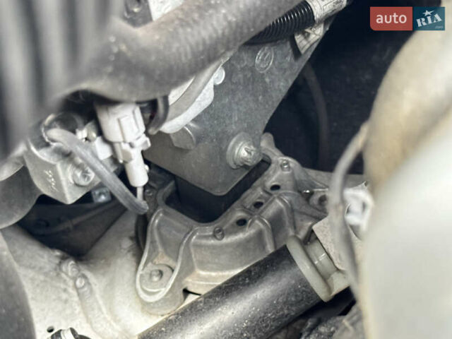 Серый БМВ 5 Серия, объемом двигателя 2 л и пробегом 260 тыс. км за 15450 $, фото 50 на Automoto.ua