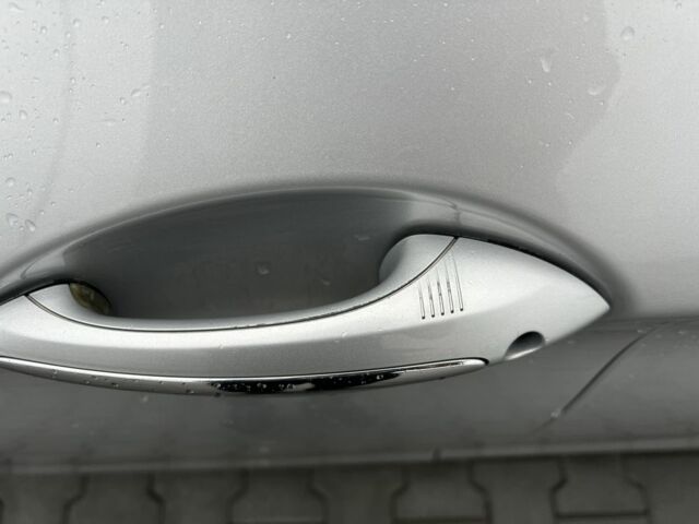 Серый БМВ 5 Серия, объемом двигателя 2 л и пробегом 285 тыс. км за 12300 $, фото 17 на Automoto.ua