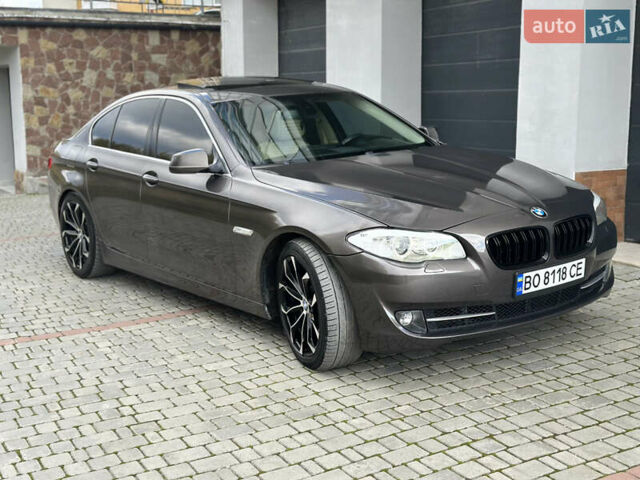 Серый БМВ 5 Серия, объемом двигателя 3 л и пробегом 270 тыс. км за 11700 $, фото 12 на Automoto.ua