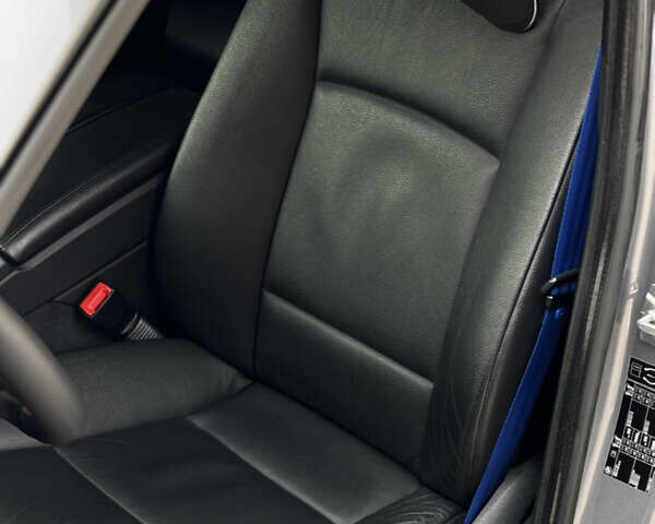 Серый БМВ 5 Серия, объемом двигателя 2 л и пробегом 260 тыс. км за 15450 $, фото 56 на Automoto.ua