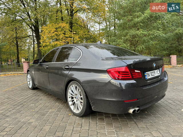 Сірий БМВ 5 Серія, об'ємом двигуна 2 л та пробігом 210 тис. км за 14000 $, фото 6 на Automoto.ua
