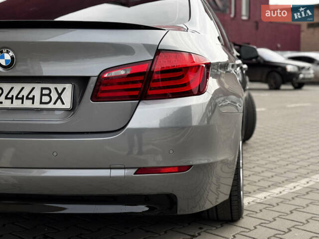 Серый БМВ 5 Серия, объемом двигателя 2 л и пробегом 260 тыс. км за 15450 $, фото 34 на Automoto.ua