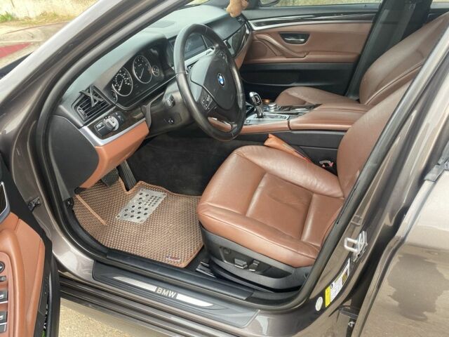 Сірий БМВ 5 Серія, об'ємом двигуна 3 л та пробігом 210 тис. км за 14500 $, фото 5 на Automoto.ua