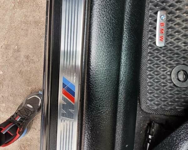 Серый БМВ 5 Серия, объемом двигателя 3 л и пробегом 272 тыс. км за 17000 $, фото 45 на Automoto.ua