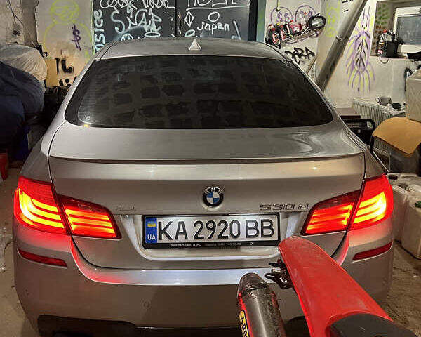 Серый БМВ 5 Серия, объемом двигателя 2.99 л и пробегом 255 тыс. км за 15500 $, фото 9 на Automoto.ua