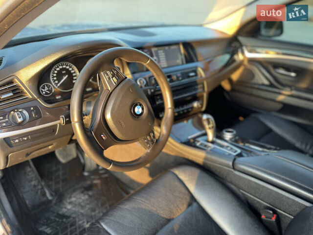 Сірий БМВ 5 Серія, об'ємом двигуна 2 л та пробігом 250 тис. км за 15300 $, фото 10 на Automoto.ua