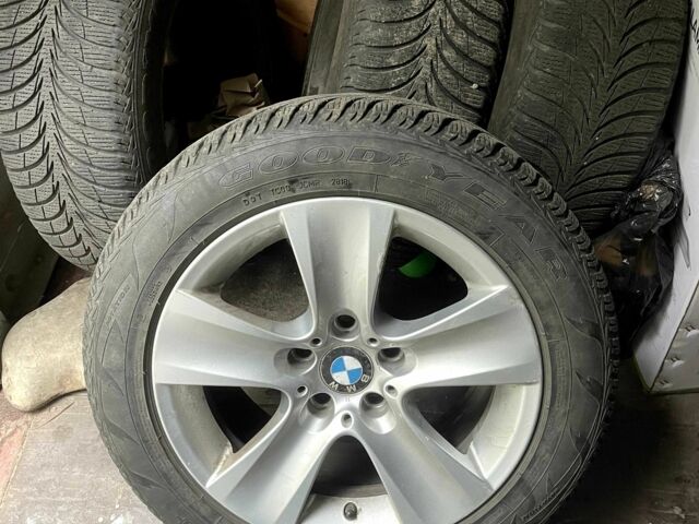 Серый БМВ 5 Серия, объемом двигателя 3 л и пробегом 2 тыс. км за 15000 $, фото 12 на Automoto.ua