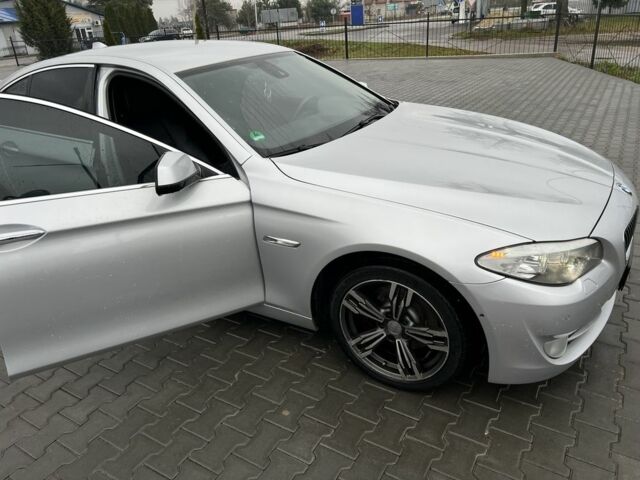 Серый БМВ 5 Серия, объемом двигателя 2 л и пробегом 285 тыс. км за 12300 $, фото 6 на Automoto.ua