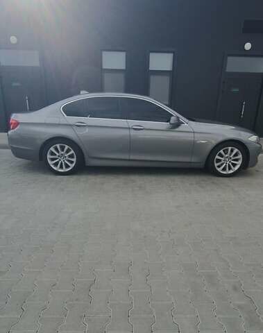 Серый БМВ 5 Серия, объемом двигателя 2 л и пробегом 218 тыс. км за 13800 $, фото 3 на Automoto.ua