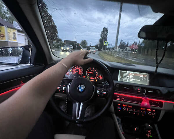 Серый БМВ 5 Серия, объемом двигателя 3 л и пробегом 360 тыс. км за 12250 $, фото 35 на Automoto.ua