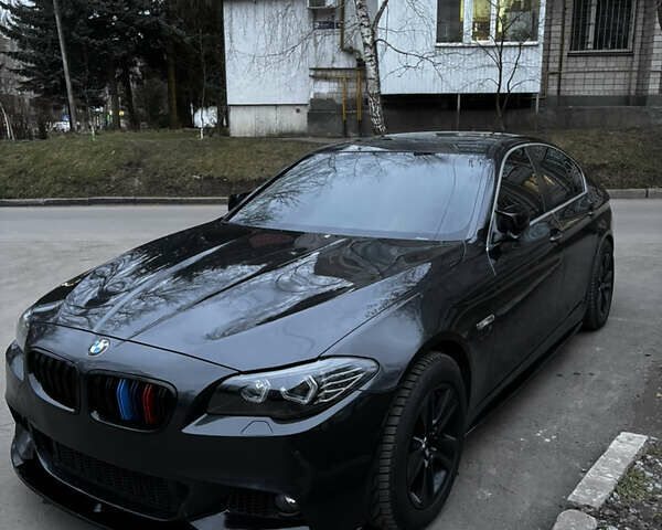 Серый БМВ 5 Серия, объемом двигателя 3 л и пробегом 272 тыс. км за 17000 $, фото 64 на Automoto.ua