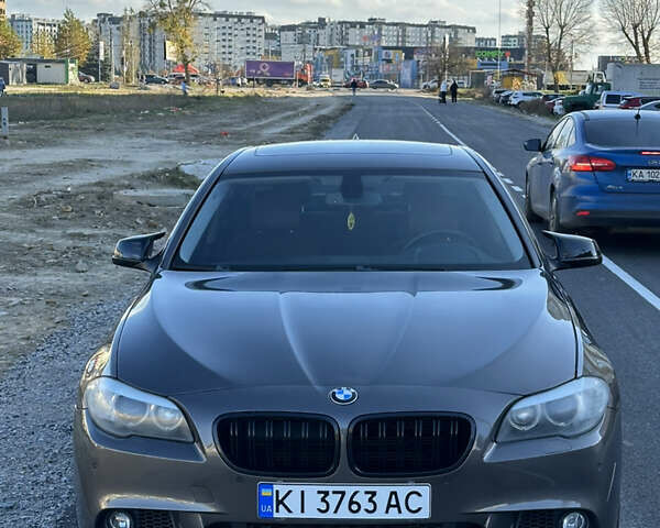Серый БМВ 5 Серия, объемом двигателя 2 л и пробегом 277 тыс. км за 12199 $, фото 2 на Automoto.ua