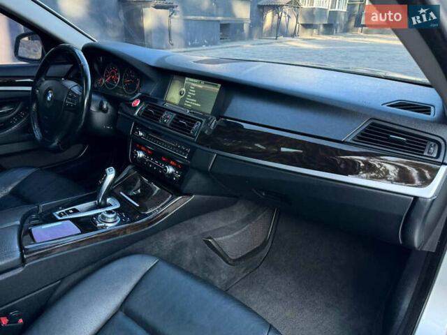 Сірий БМВ 5 Серія, об'ємом двигуна 3 л та пробігом 270 тис. км за 12000 $, фото 8 на Automoto.ua