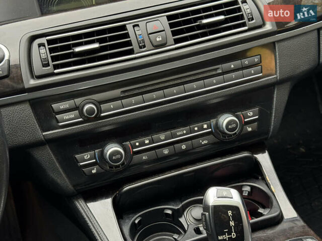 Сірий БМВ 5 Серія, об'ємом двигуна 2 л та пробігом 248 тис. км за 11999 $, фото 23 на Automoto.ua
