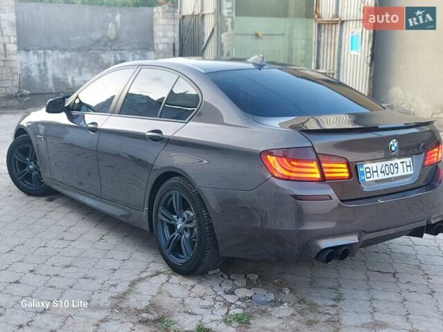 Сірий БМВ 5 Серія, об'ємом двигуна 3 л та пробігом 210 тис. км за 14000 $, фото 6 на Automoto.ua