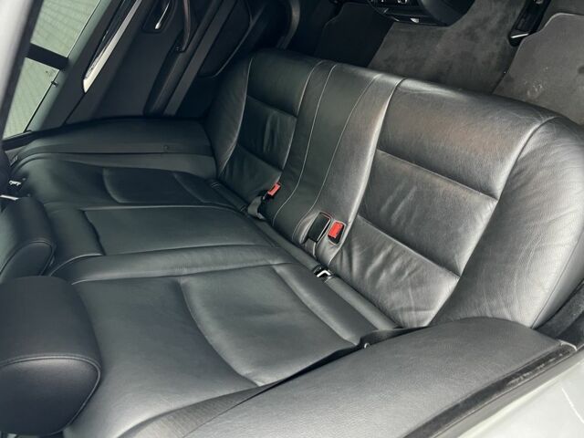 Серый БМВ 5 Серия, объемом двигателя 2 л и пробегом 285 тыс. км за 12300 $, фото 9 на Automoto.ua