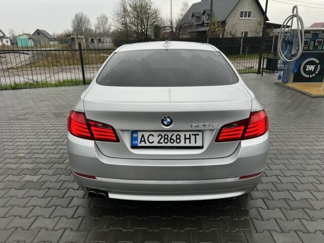 Серый БМВ 5 Серия, объемом двигателя 2 л и пробегом 285 тыс. км за 12300 $, фото 4 на Automoto.ua