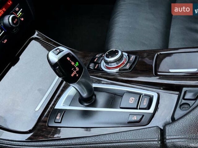 Серый БМВ 5 Серия, объемом двигателя 3 л и пробегом 260 тыс. км за 13400 $, фото 21 на Automoto.ua