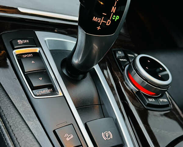 Серый БМВ 5 Серия, объемом двигателя 2 л и пробегом 255 тыс. км за 12000 $, фото 12 на Automoto.ua