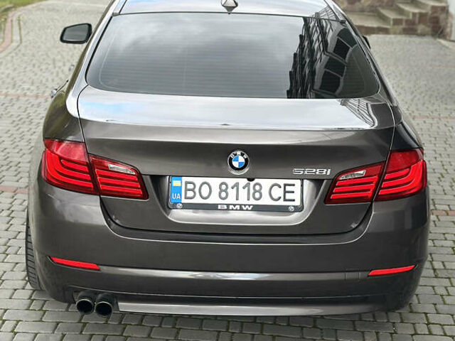 Серый БМВ 5 Серия, объемом двигателя 3 л и пробегом 270 тыс. км за 11700 $, фото 22 на Automoto.ua