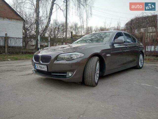 Серый БМВ 5 Серия, объемом двигателя 3 л и пробегом 200 тыс. км за 14800 $, фото 2 на Automoto.ua