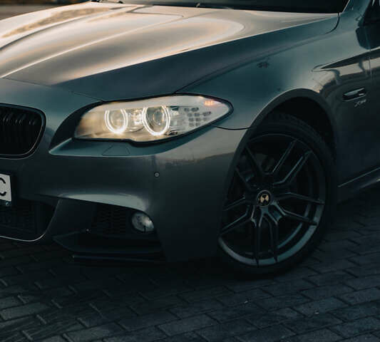 Серый БМВ 5 Серия, объемом двигателя 2 л и пробегом 168 тыс. км за 15500 $, фото 3 на Automoto.ua