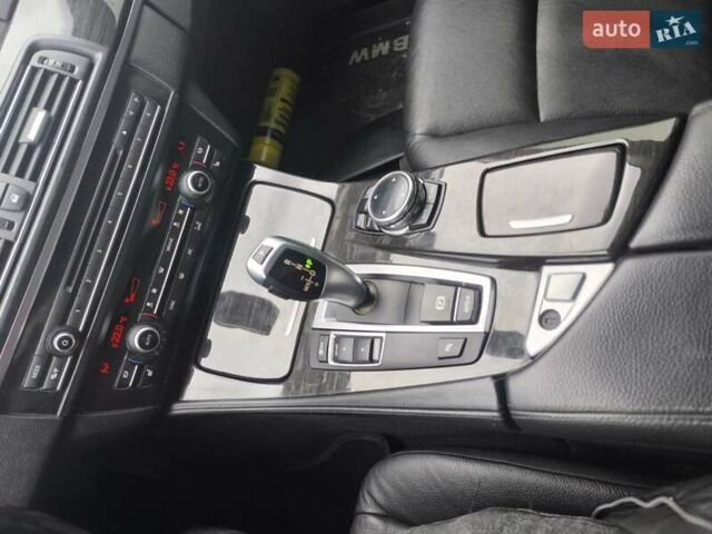 Серый БМВ 5 Серия, объемом двигателя 2.5 л и пробегом 240 тыс. км за 14500 $, фото 17 на Automoto.ua