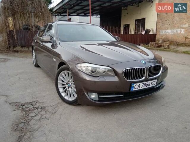 Серый БМВ 5 Серия, объемом двигателя 3 л и пробегом 200 тыс. км за 14800 $, фото 1 на Automoto.ua