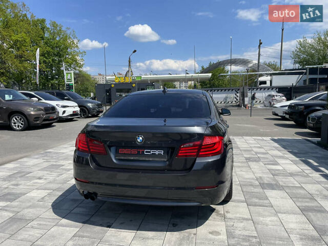 Серый БМВ 5 Серия, объемом двигателя 0 л и пробегом 180 тыс. км за 15000 $, фото 12 на Automoto.ua