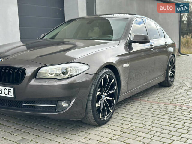 Серый БМВ 5 Серия, объемом двигателя 3 л и пробегом 270 тыс. км за 11700 $, фото 24 на Automoto.ua