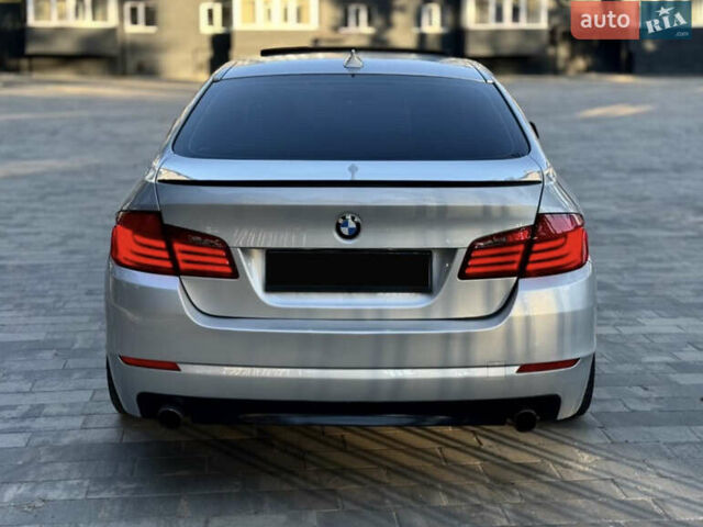 Сірий БМВ 5 Серія, об'ємом двигуна 3 л та пробігом 270 тис. км за 12000 $, фото 4 на Automoto.ua