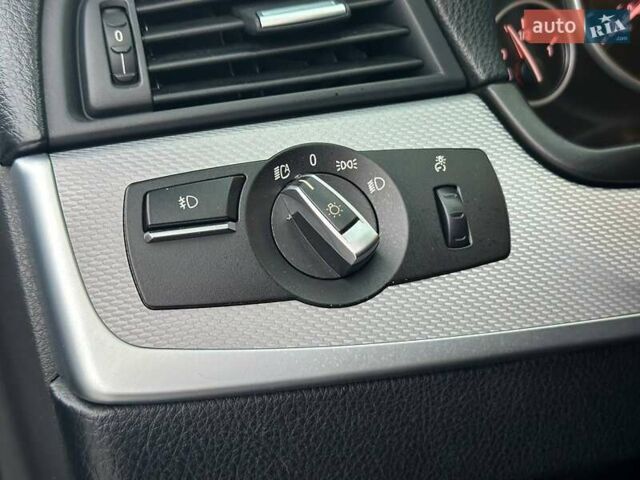 Серый БМВ 5 Серия, объемом двигателя 2 л и пробегом 195 тыс. км за 11990 $, фото 30 на Automoto.ua