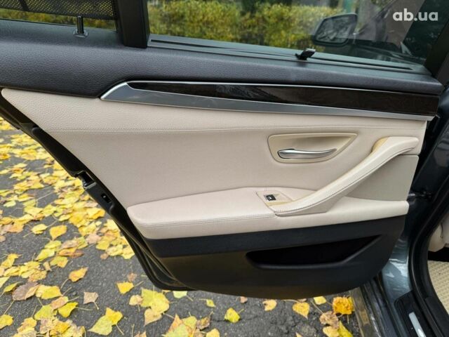 Сірий БМВ 5 Серія, об'ємом двигуна 3 л та пробігом 275 тис. км за 13490 $, фото 15 на Automoto.ua