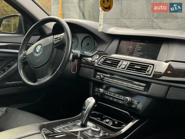 Сірий БМВ 5 Серія, об'ємом двигуна 2 л та пробігом 248 тис. км за 11999 $, фото 17 на Automoto.ua