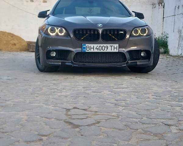 Сірий БМВ 5 Серія, об'ємом двигуна 3 л та пробігом 210 тис. км за 14000 $, фото 5 на Automoto.ua