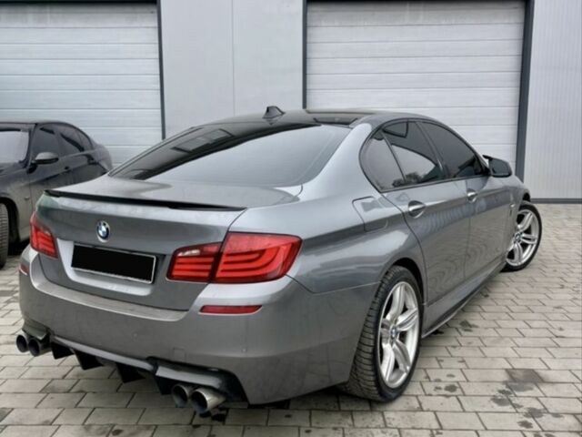 Серый БМВ 5 Серия, объемом двигателя 3 л и пробегом 307 тыс. км за 18500 $, фото 7 на Automoto.ua