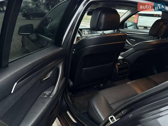Серый БМВ 5 Серия, объемом двигателя 2 л и пробегом 283 тыс. км за 13800 $, фото 23 на Automoto.ua