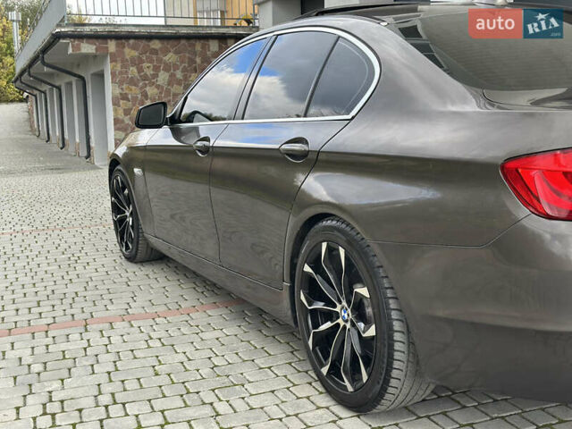 Серый БМВ 5 Серия, объемом двигателя 3 л и пробегом 270 тыс. км за 11700 $, фото 18 на Automoto.ua