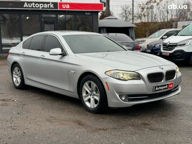 Серый БМВ 5 Серия, объемом двигателя 2 л и пробегом 310 тыс. км за 12340 $, фото 2 на Automoto.ua