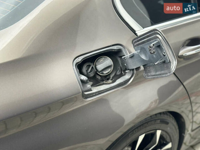 Серый БМВ 5 Серия, объемом двигателя 3 л и пробегом 270 тыс. км за 11700 $, фото 41 на Automoto.ua