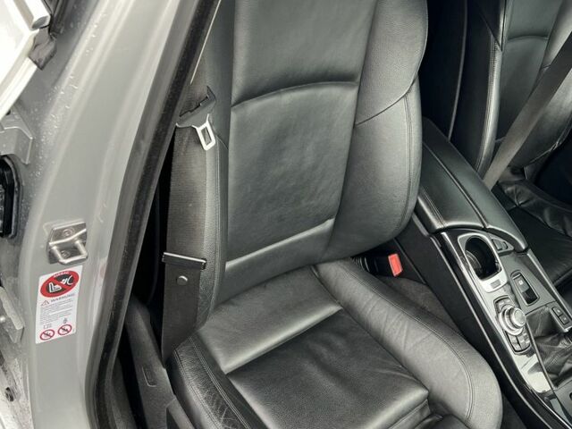 Серый БМВ 5 Серия, объемом двигателя 2 л и пробегом 285 тыс. км за 12300 $, фото 8 на Automoto.ua