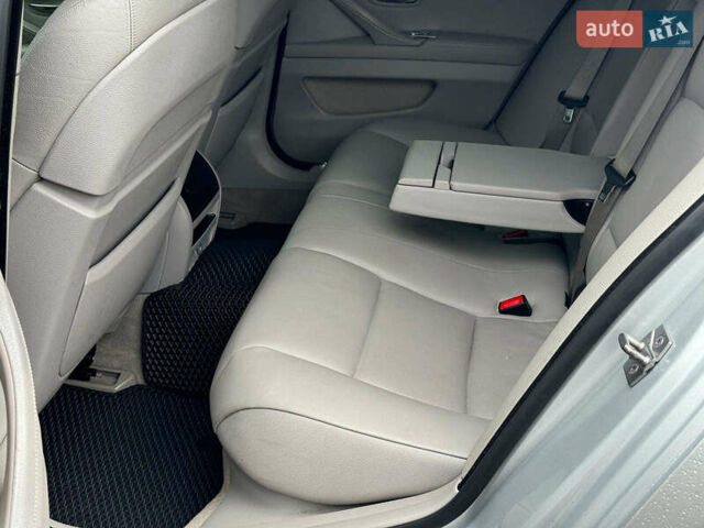 Серый БМВ 5 Серия, объемом двигателя 2 л и пробегом 310 тыс. км за 12390 $, фото 18 на Automoto.ua
