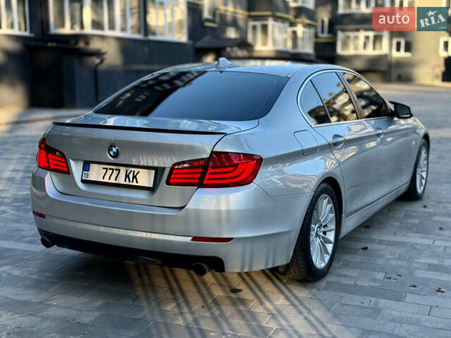 Серый БМВ 5 Серия, объемом двигателя 3 л и пробегом 260 тыс. км за 13400 $, фото 3 на Automoto.ua