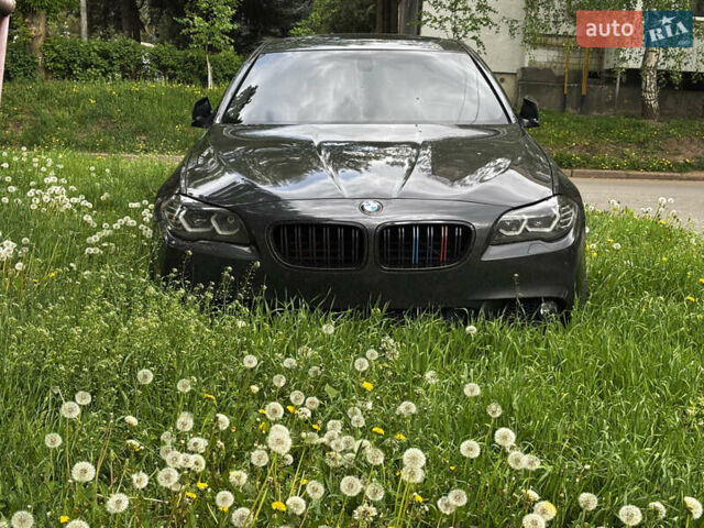 Серый БМВ 5 Серия, объемом двигателя 3 л и пробегом 272 тыс. км за 17000 $, фото 70 на Automoto.ua