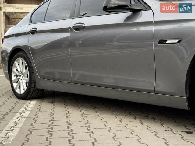 Серый БМВ 5 Серия, объемом двигателя 2 л и пробегом 260 тыс. км за 15450 $, фото 39 на Automoto.ua