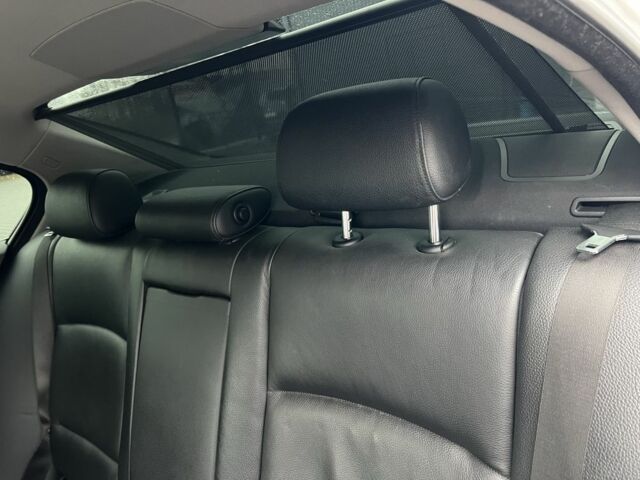 Серый БМВ 5 Серия, объемом двигателя 2 л и пробегом 285 тыс. км за 12300 $, фото 14 на Automoto.ua