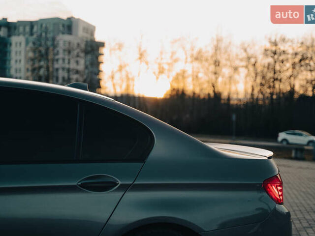 Серый БМВ 5 Серия, объемом двигателя 2 л и пробегом 168 тыс. км за 15500 $, фото 13 на Automoto.ua