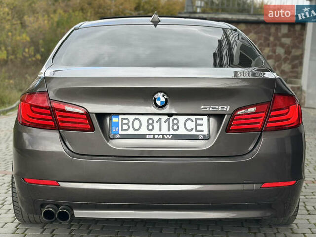 Серый БМВ 5 Серия, объемом двигателя 3 л и пробегом 270 тыс. км за 11700 $, фото 20 на Automoto.ua